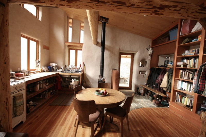 strawbale05.jpg strawbale05.jpg